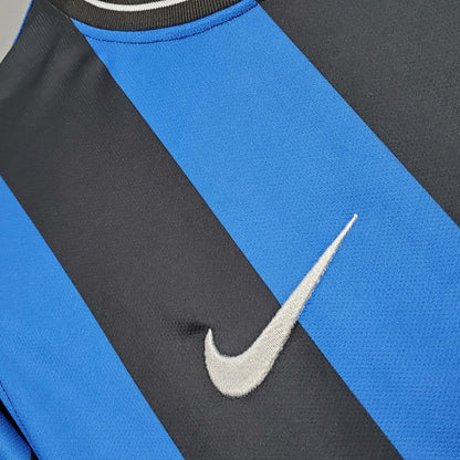 2009/2010 Retro Internazionale Milan Home Football Jersey