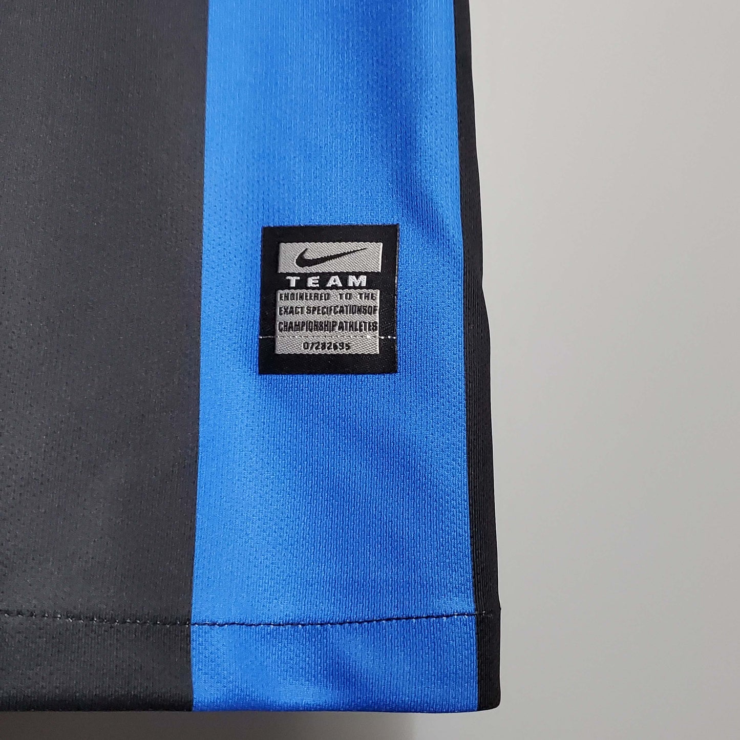 2009/2010 Retro Internazionale Milan Home Football Jersey