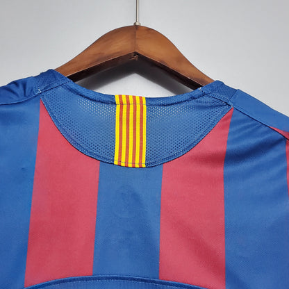 2005/2006 Retro Barcelona Home Football Shirt UEFA Champions League